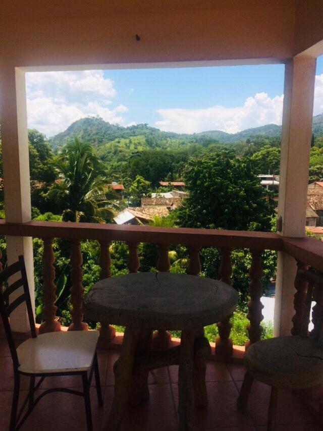Hotel Cuna Maya B Y B Copan Luaran gambar